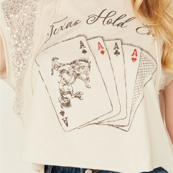 LA LA LAND WOMEN'S TEXAS HOLD EM' SEQUIN SHORT SLEEVE GRAPHIC TEE - Picture 10 of 11